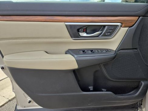 Used 2019 Honda CR-V EX-L image 17