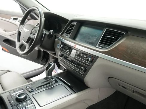 Used 2015 Hyundai Genesis 3.8 w/ Option Group 04 AWD/4WD image 38