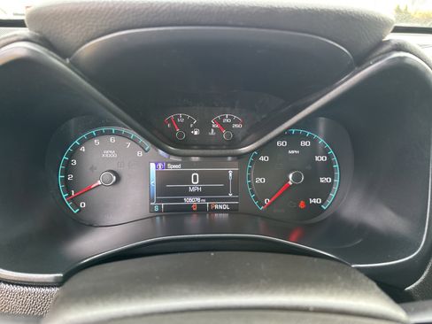 Used 2018 GMC Canyon SLE w/ SLE Convenience Package image 4