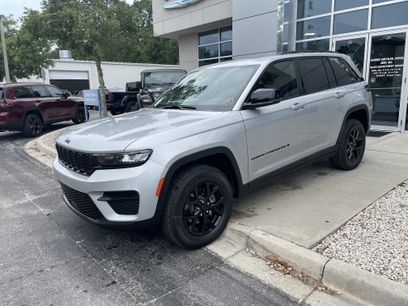 New 2025 Jeep Grand Cherokee Altitude