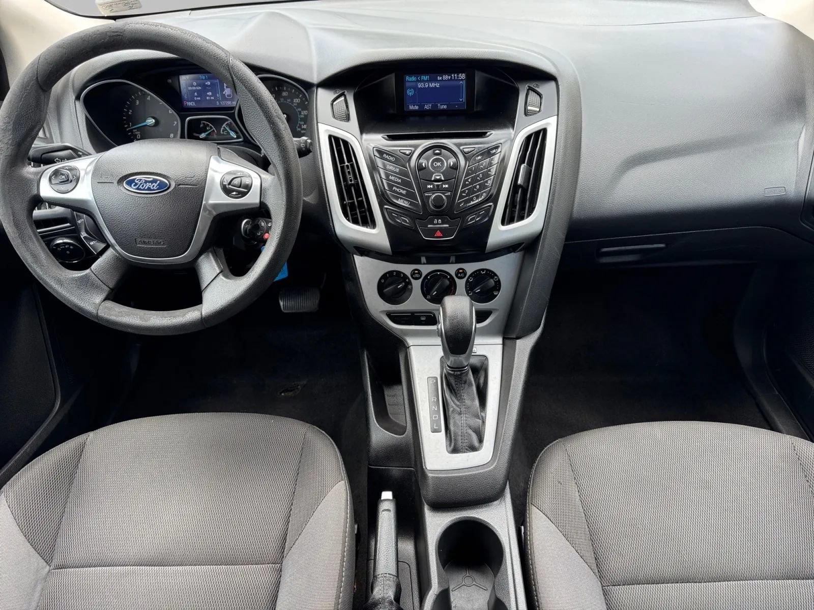 Used 2014 Ford Focus SE FWD image 15