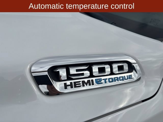 Used 2022 RAM 1500 Laramie AWD/4WD image 11