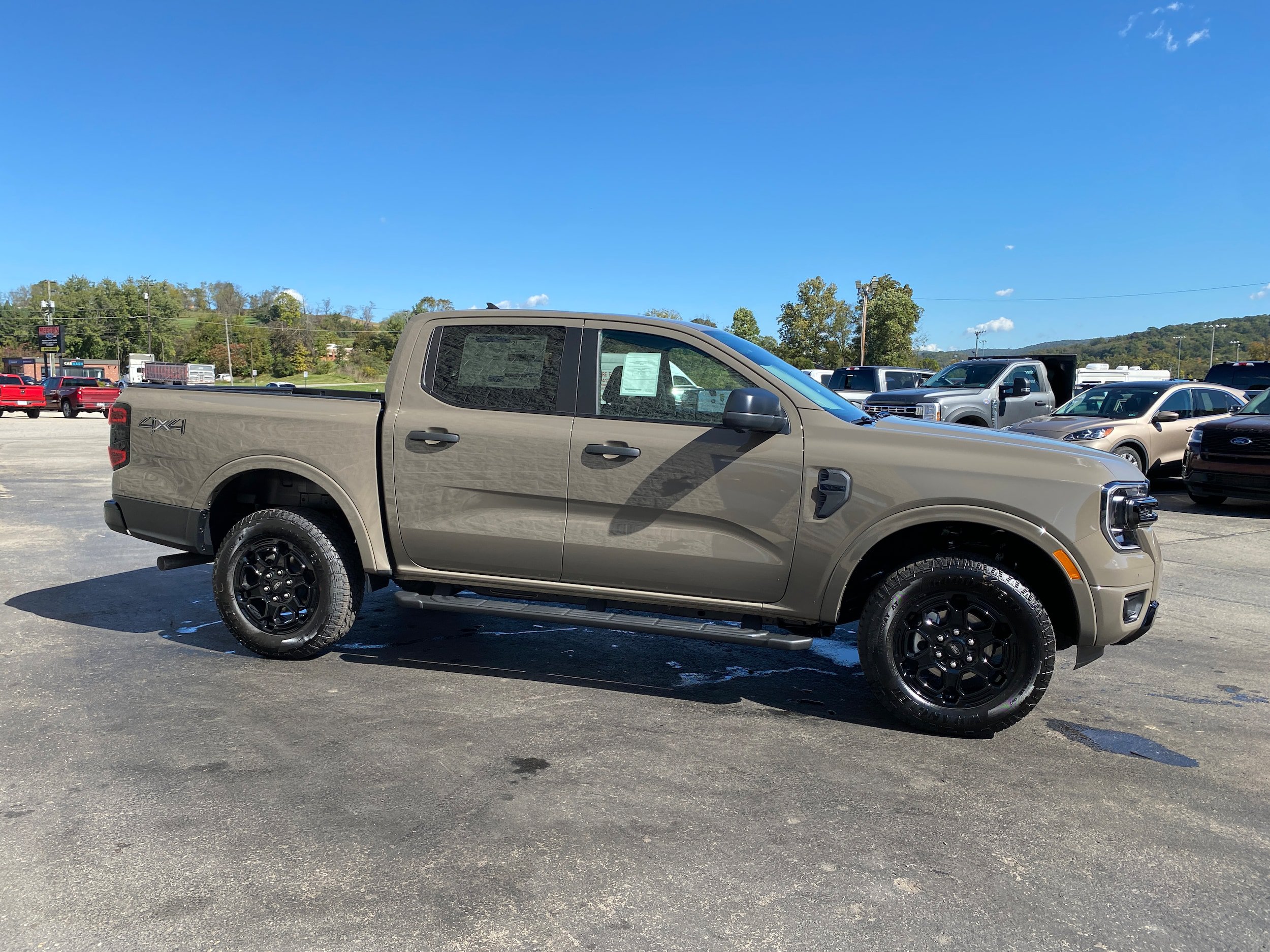 New 2026 Ford Ranger XLT w/ Equipment Group 301A High AWD/4WD image 10