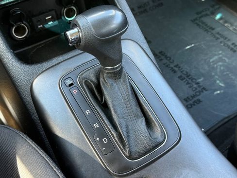 Used 2015 Kia Forte LX FWD image 26