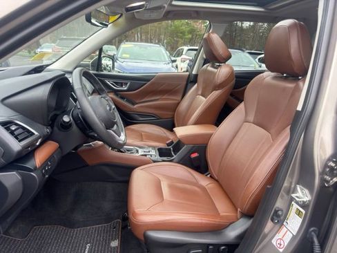 Used 2020 Subaru Forester Touring AWD/4WD image 23