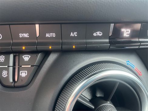 Certified 2023 Chevrolet Blazer LT w/ Convenience Package image 39