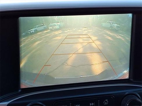 Used 2018 GMC Sierra 1500 SLT w/ Texas SLT Premium Package image 28