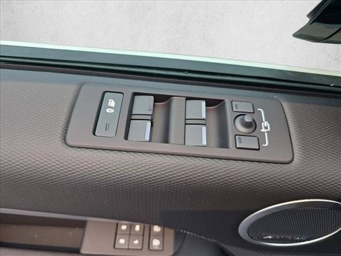 New 2026 Land Rover Discovery Dynamic SE AWD/4WD image 29