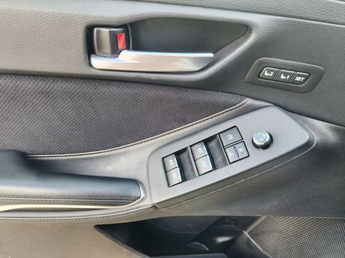 Certified 2021 Toyota Avalon Touring FWD image 21
