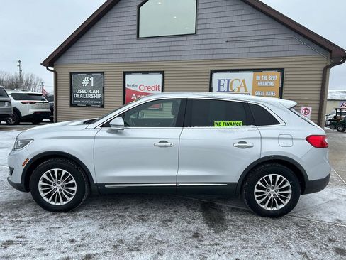 Used 2016 Lincoln MKX Select image 8