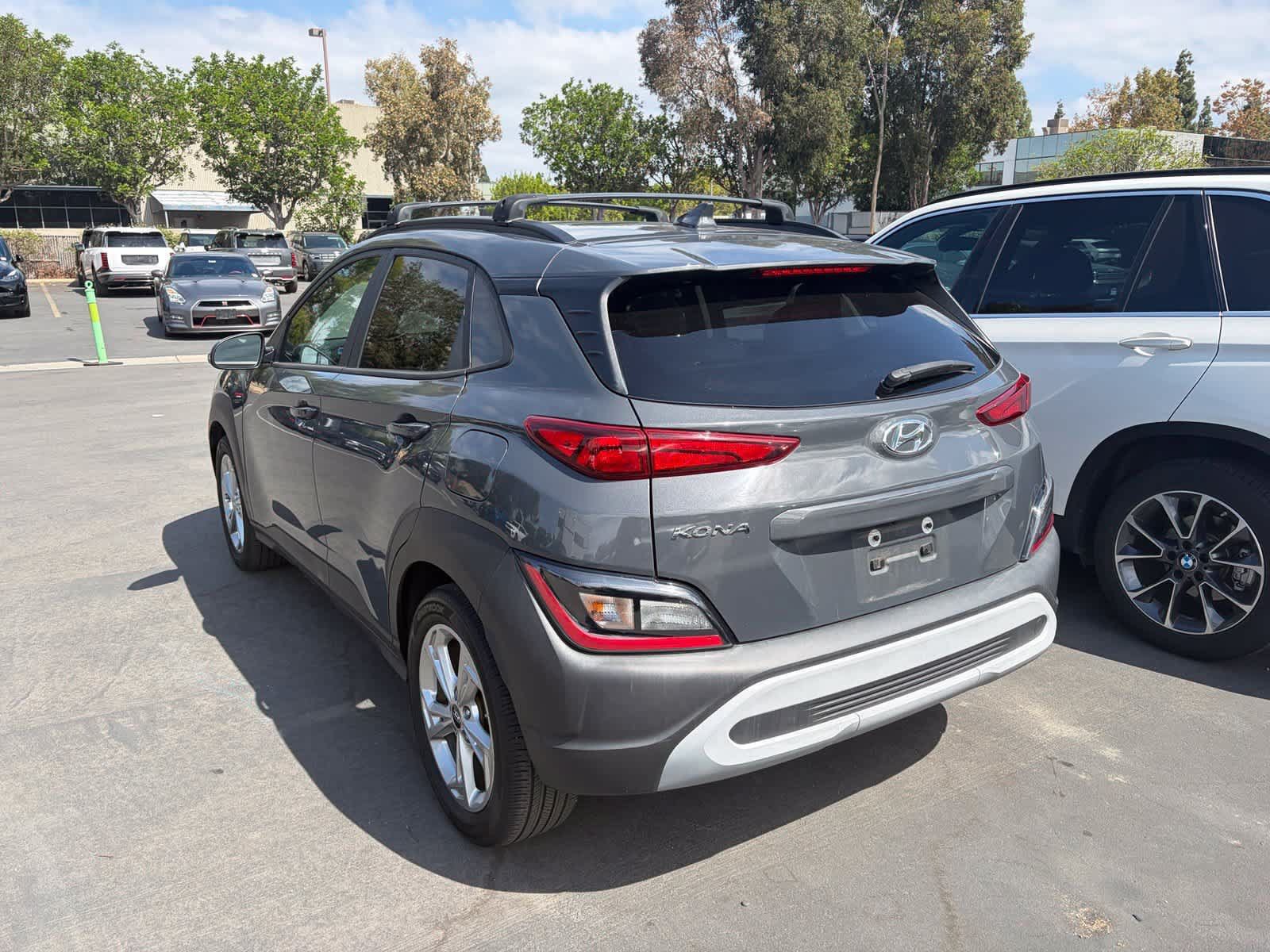 Used 2023 Hyundai Kona SEL FWD image 4