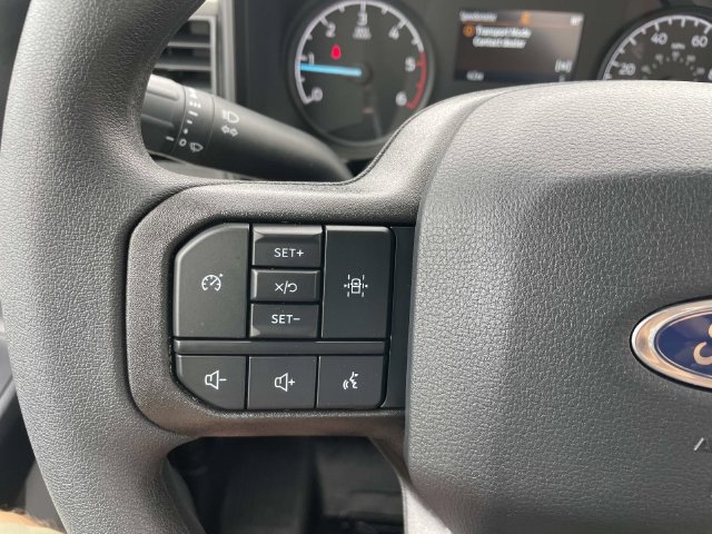New 2026 Ford F550 4x4 Regular Cab Super Duty image 13