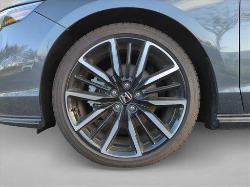 Certified 2025 Honda Accord Touring image 24
