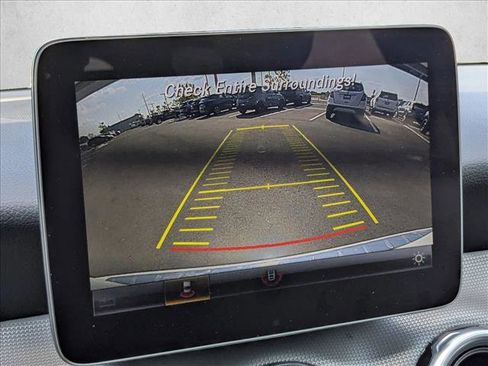 Used 2019 Mercedes-Benz GLA 250 image 15