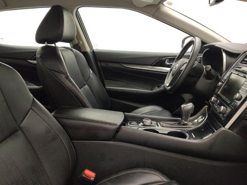 Used 2020 Nissan Maxima 3.5 SV w/ Floor Mat Group FWD image 21
