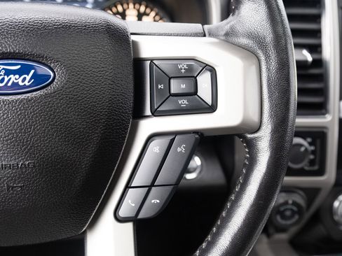 Used 2017 Ford F150 Lariat w/ Equipment Group 502A Luxury image 9