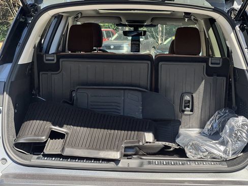 New 2026 Nissan Pathfinder Platinum FWD image 21