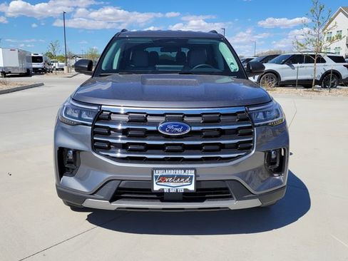 New 2026 Ford Explorer Active image 5