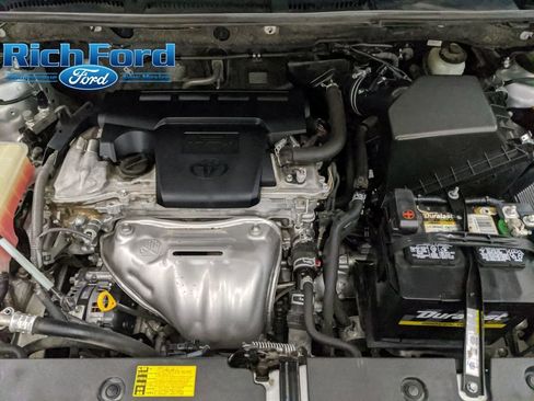 Used 2015 Toyota RAV4 LE image 27