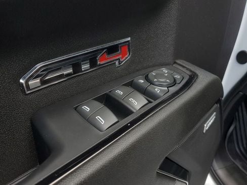 Used 2024 GMC Sierra 1500 AT4 w/ Technology Package AWD/4WD image 25