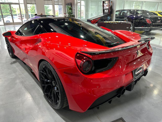 Used 2016 Ferrari 488 GTB RWD image 32