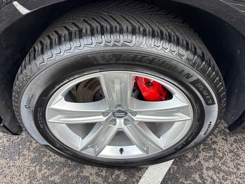 Used 2019 Audi Q8 Premium w/ Convenience Package image 34