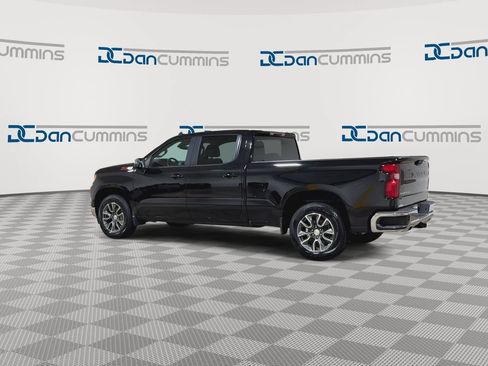 Used 2022 Chevrolet Silverado 1500 LT w/ Z71 Off-Road Package AWD/4WD image 7