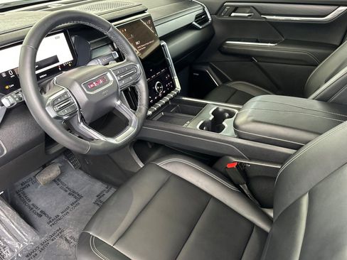 Certified 2024 GMC Acadia Elevation FWD image 10