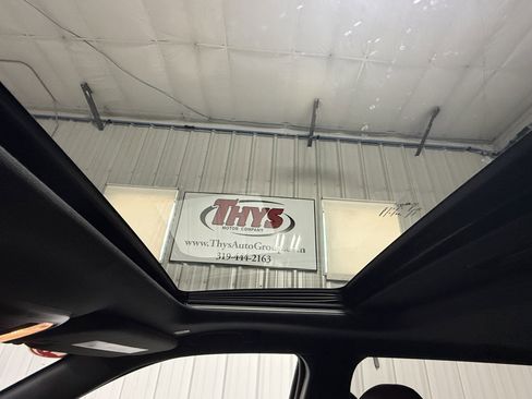 Used 2025 Dodge Durango GT image 25