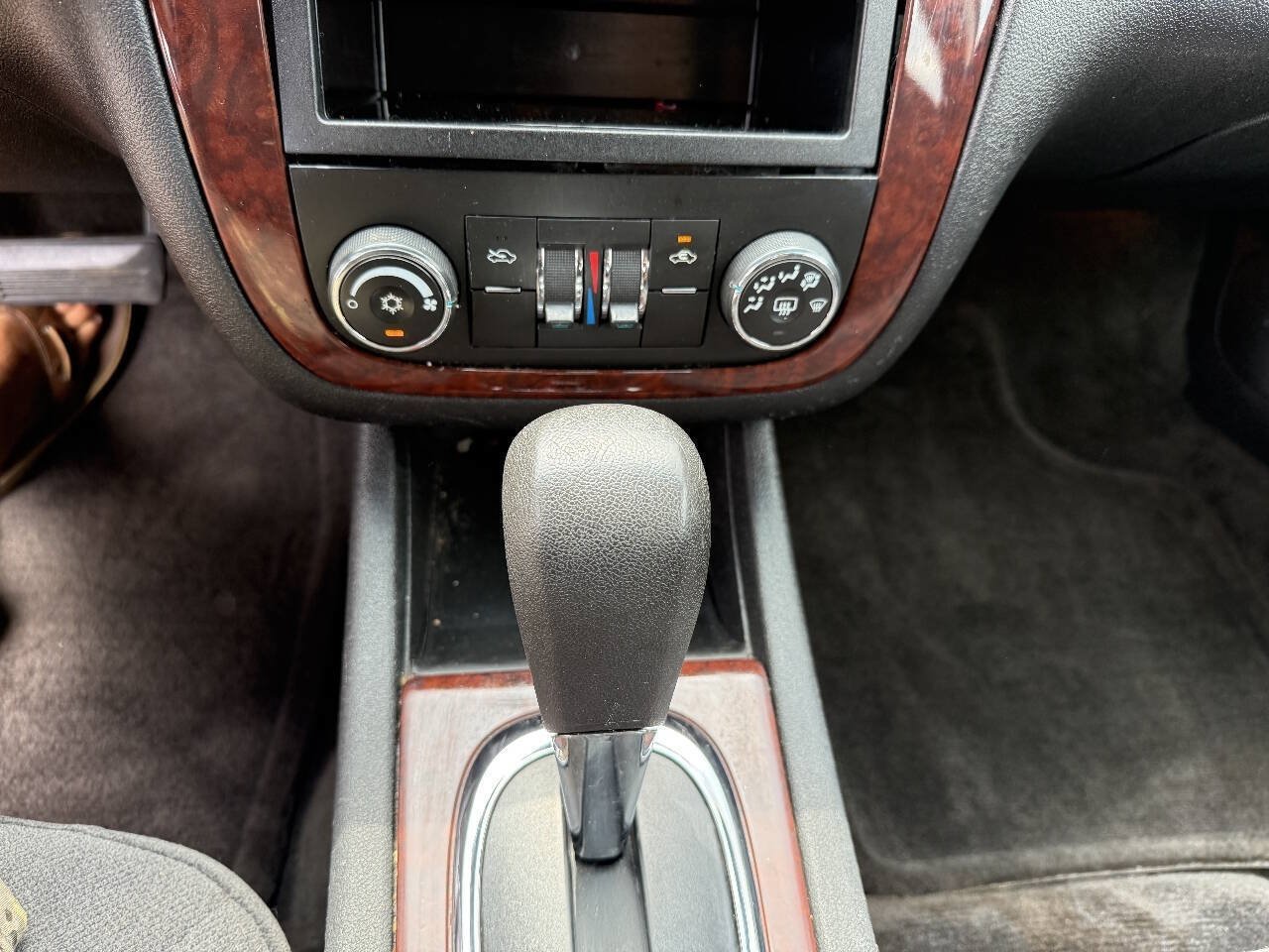 Used 2008 Chevrolet Impala LT FWD image 21