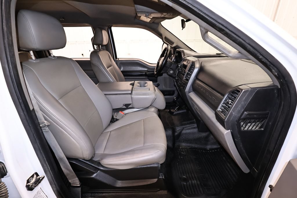 Used 2018 Ford F450 4x4 Crew Cab Super Duty image 17