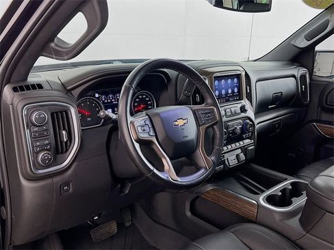 Used 2022 Chevrolet Silverado 1500 High Country image 38