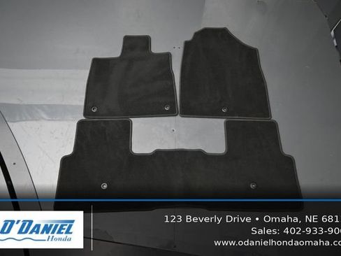 Used 2025 Honda Pilot EX-L image 41