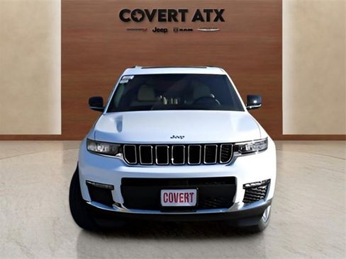 New 2025 Jeep Grand Cherokee L Limited image 8