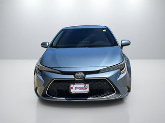 Used 2020 Toyota Corolla XLE FWD video 2