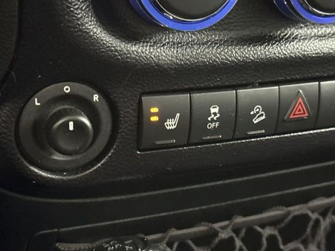 Used 2016 Jeep Wrangler Unlimited Sahara w/ Max Tow Package image 18