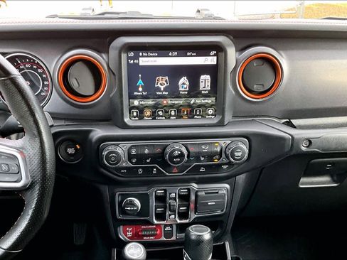 Used 2022 Jeep Gladiator Mojave w/ LED Lighting Group image 6