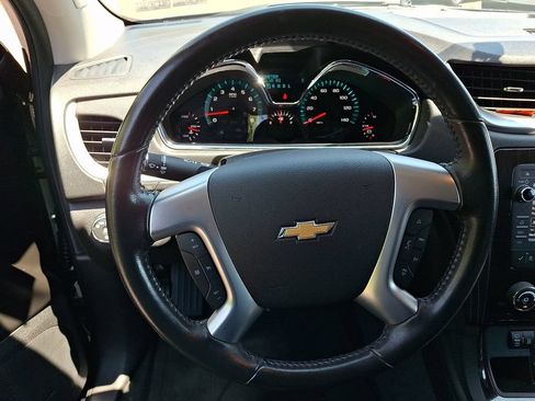 Certified 2016 Chevrolet Traverse LT FWD image 19