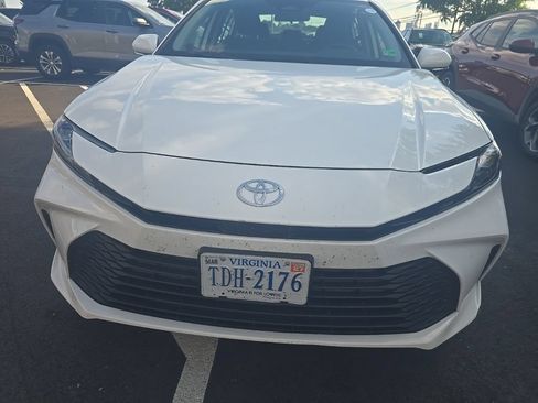 Used 2025 Toyota Camry LE FWD image 2