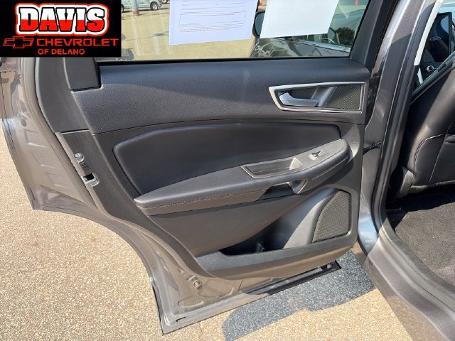 Used 2023 Ford Edge SEL AWD/4WD image 16