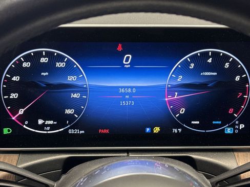 Used 2025 Mercedes-Benz C 300 4MATIC Sedan image 18