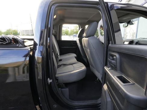 Used 2014 RAM 1500 Express w/ Ram Charger Package AWD/4WD image 32