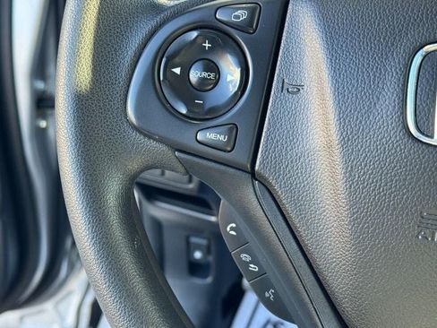 Used 2016 Honda CR-V LX image 17
