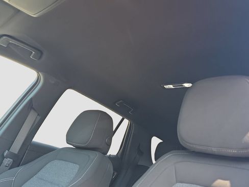 New 2026 GMC Terrain Elevation w/ Technology Package II AWD/4WD image 8