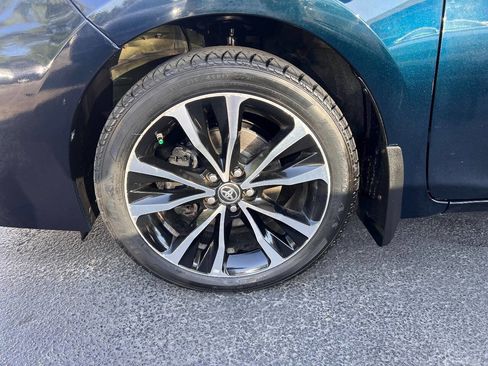 Used 2017 Toyota Corolla SE image 23