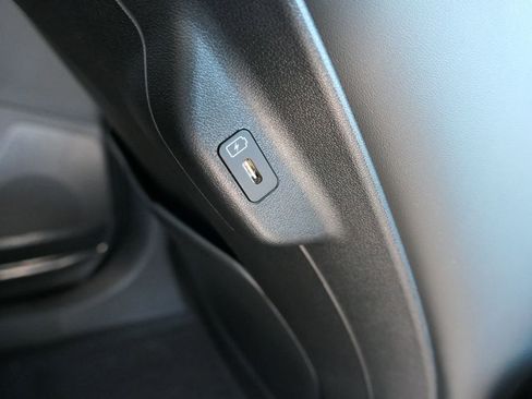 New 2025 Kia EV6 Wind image 23