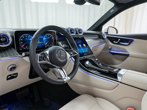 New 2026 Mercedes-Benz GLC 300 4MATIC image 12