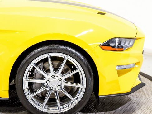 Used 2018 Ford Mustang GT Premium image 13