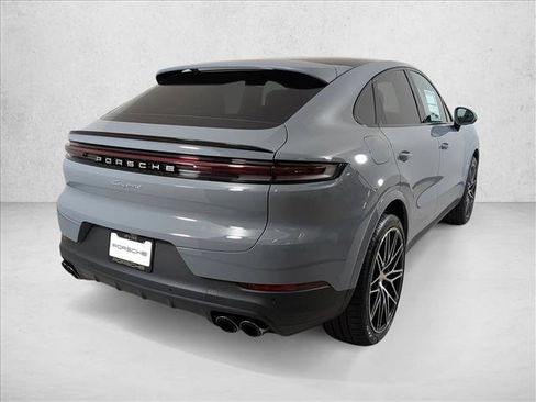 New 2026 Porsche Cayenne Coupe image 9