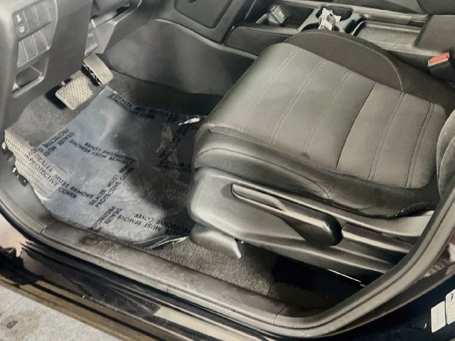 Used 2017 Honda CR-V LX image 16